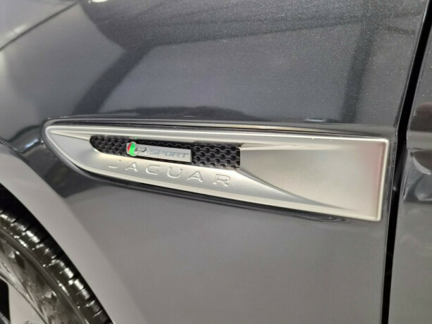jaguar-f-pace-diesel-2017-big-7