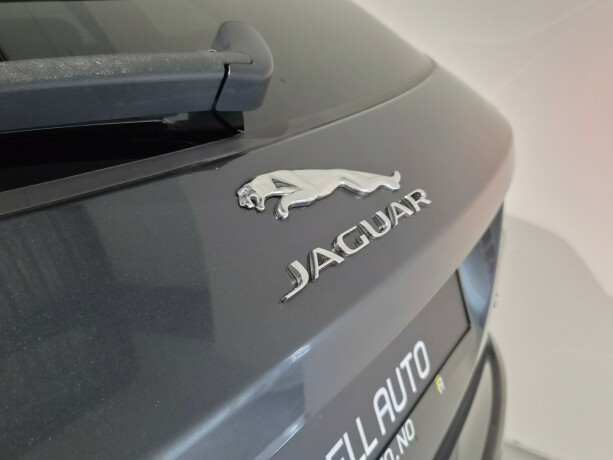 jaguar-f-pace-diesel-2017-big-11