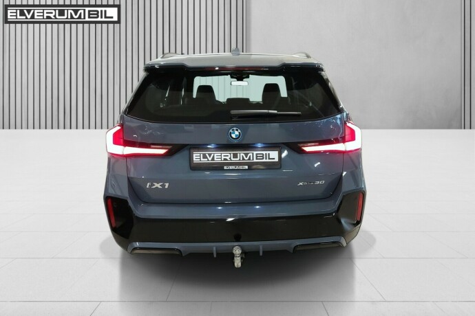 bmw-ix1-elektrisitet-2024-big-7