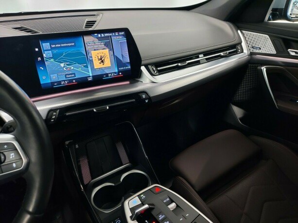 bmw-ix1-elektrisitet-2024-big-46