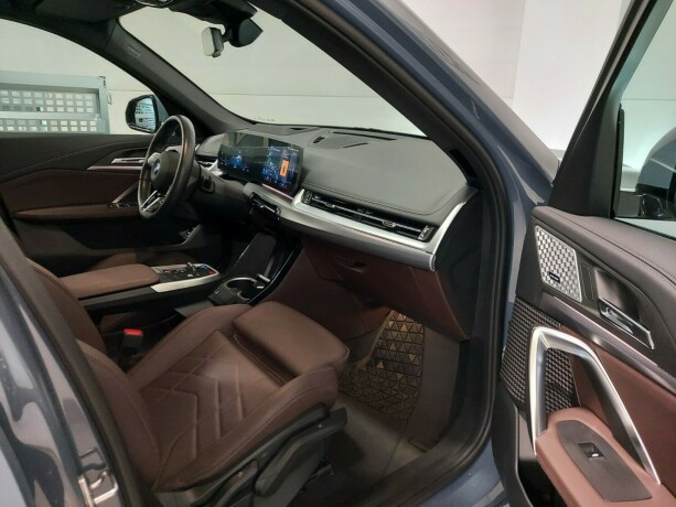 bmw-ix1-elektrisitet-2024-big-21