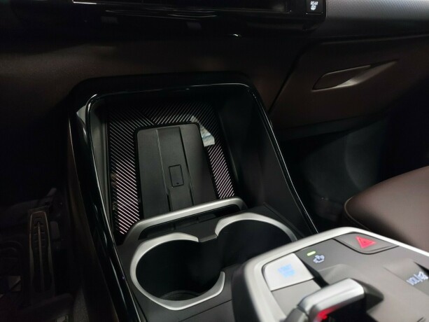 bmw-ix1-elektrisitet-2024-big-40