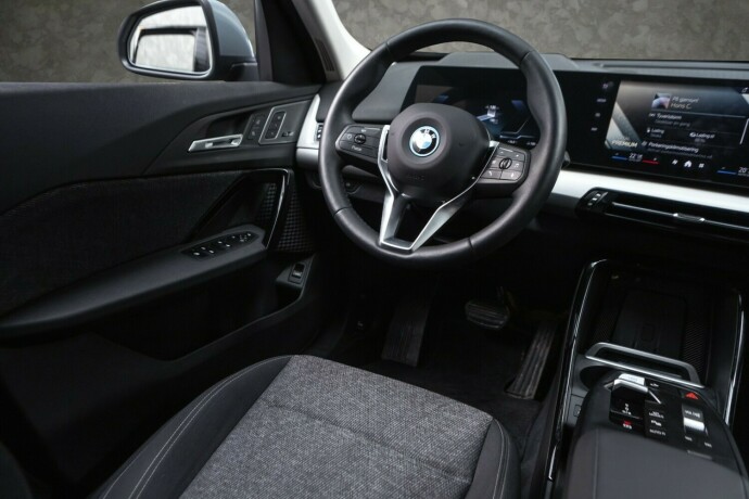 bmw-ix1-elektrisitet-2026-big-25