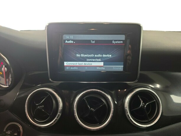 mercedes-benz-cla180-bensin-2013-big-9