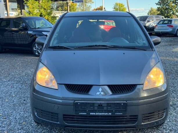 mitsubishi-colt-bensin-2007-big-7