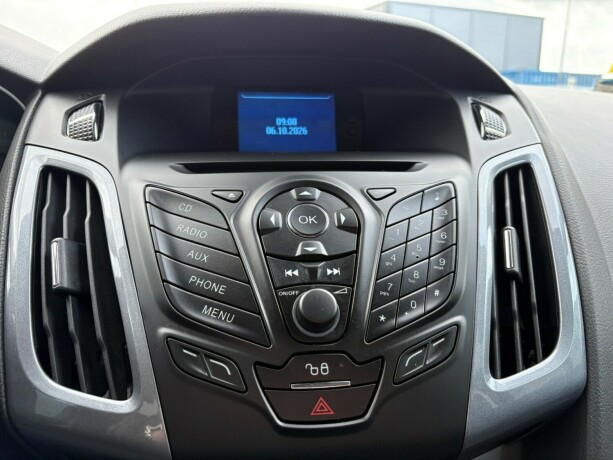 ford-focus-diesel-2011-big-22