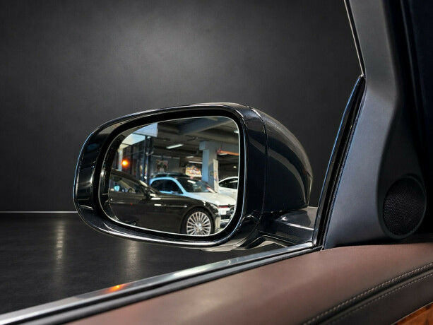 jaguar-xj-diesel-2011-big-23