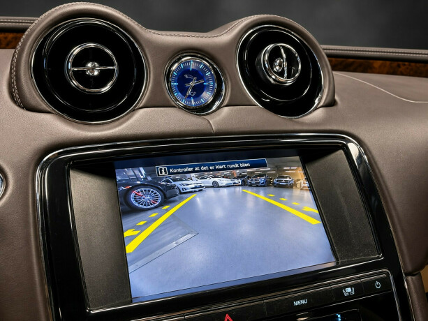 jaguar-xj-diesel-2011-big-13