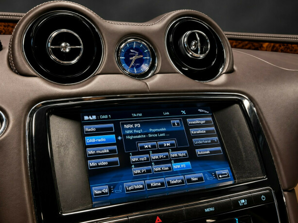 jaguar-xj-diesel-2011-big-12