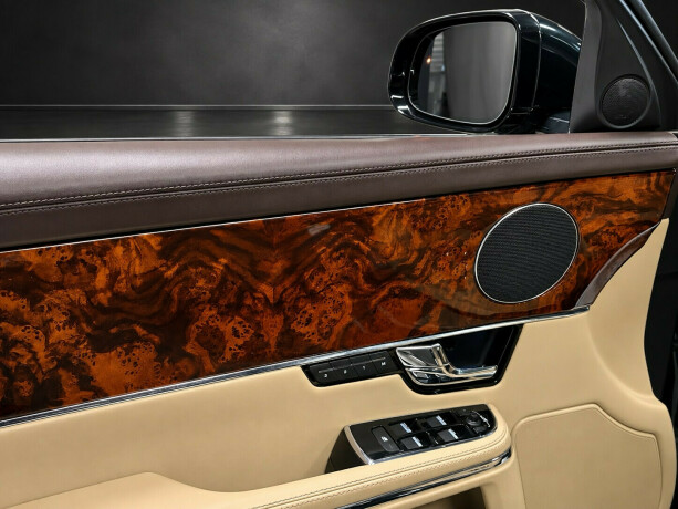 jaguar-xj-diesel-2011-big-22