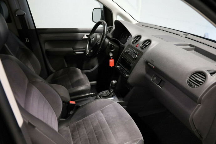 volkswagen-caddy-diesel-2011-big-8