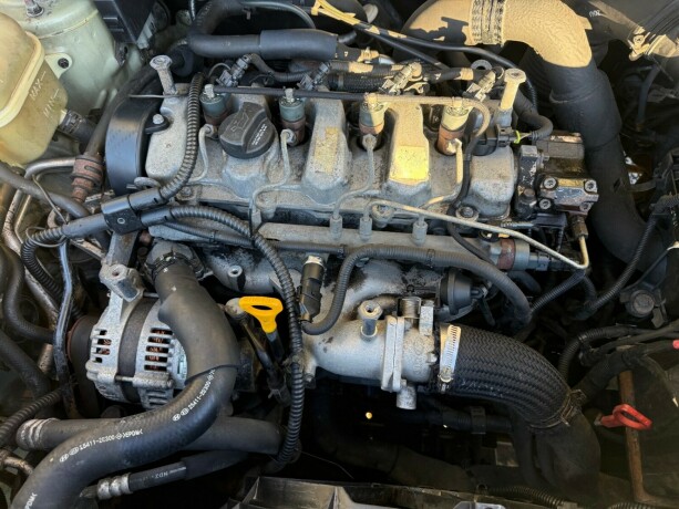 hyundai-tucson-diesel-2004-big-32