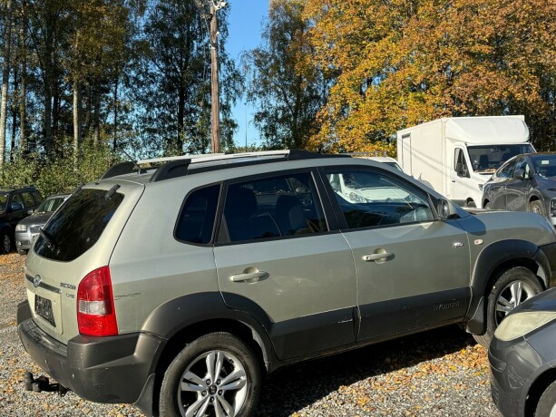 hyundai-tucson-diesel-2004-big-31