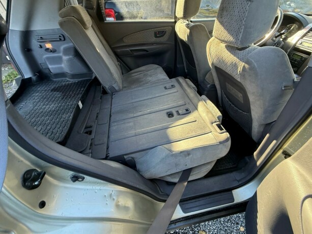 hyundai-tucson-diesel-2004-big-19