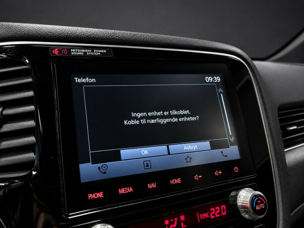 mitsubishi-outlander-plug-in-petrol-2020-big-11