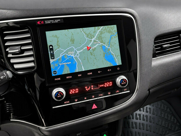mitsubishi-outlander-plug-in-petrol-2020-big-8