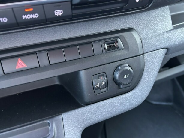 peugeot-e-expert-elektrisitet-2022-big-26