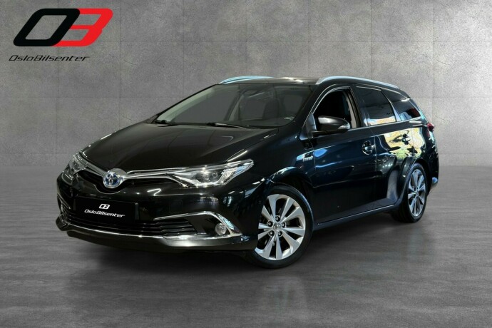 toyota-auris-elektrisitetbensin-2016-big-0