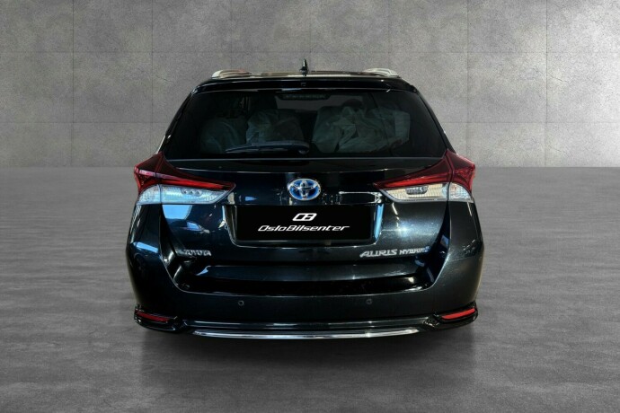 toyota-auris-elektrisitetbensin-2016-big-6