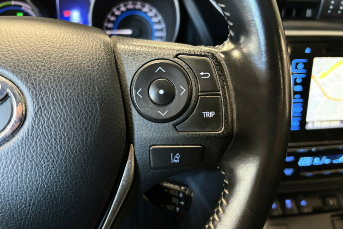 toyota-auris-elektrisitetbensin-2016-big-24
