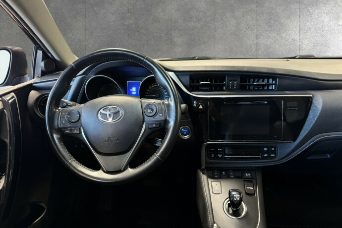 toyota-auris-elektrisitetbensin-2016-big-14