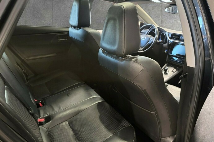 toyota-auris-elektrisitetbensin-2016-big-15