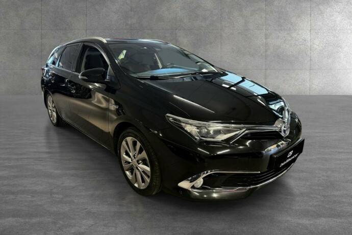 toyota-auris-elektrisitetbensin-2016-big-8
