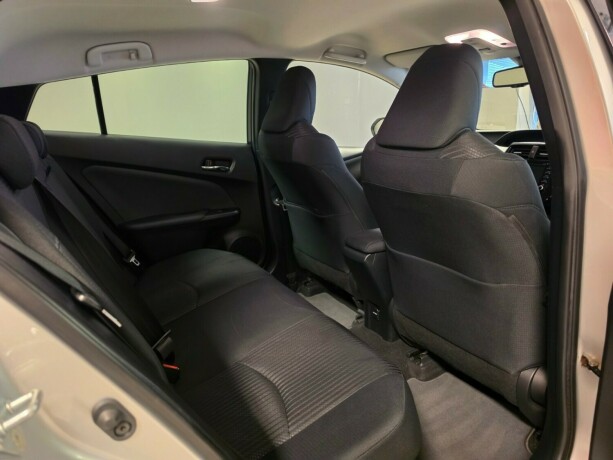 toyota-prius-elektrisitetbensin-2020-big-15