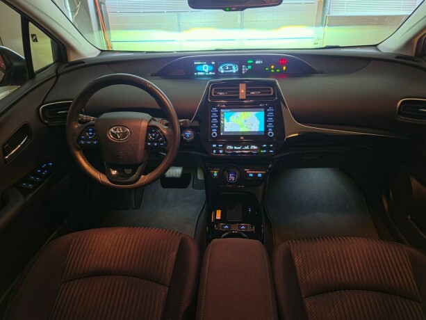 toyota-prius-elektrisitetbensin-2020-big-31