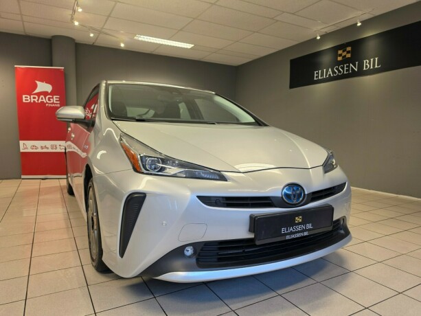 toyota-prius-elektrisitetbensin-2020-big-8