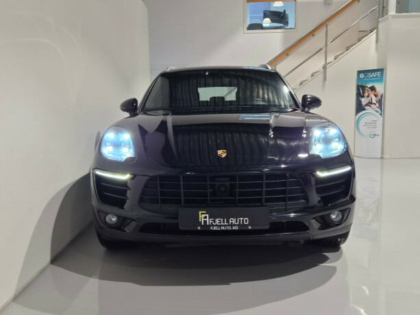 porsche-macan-bensin-2017-big-4