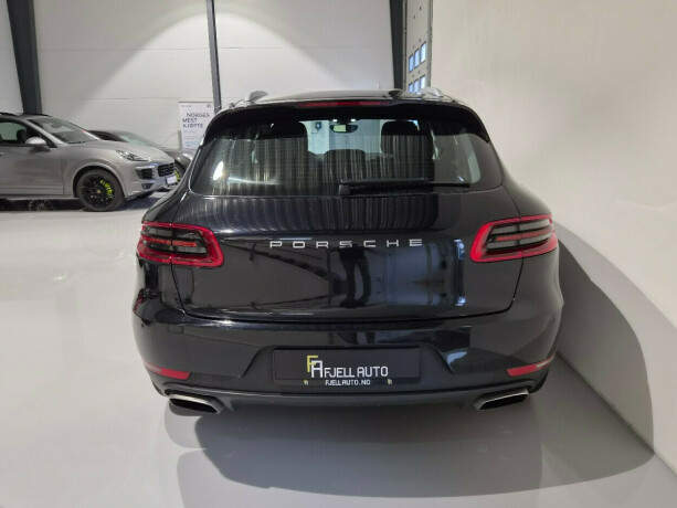 porsche-macan-bensin-2017-big-8