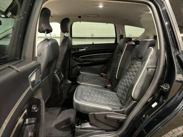 ford-s-max-diesel-2017-big-11
