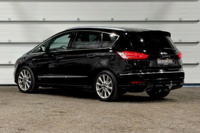 ford-s-max-diesel-2017-big-3