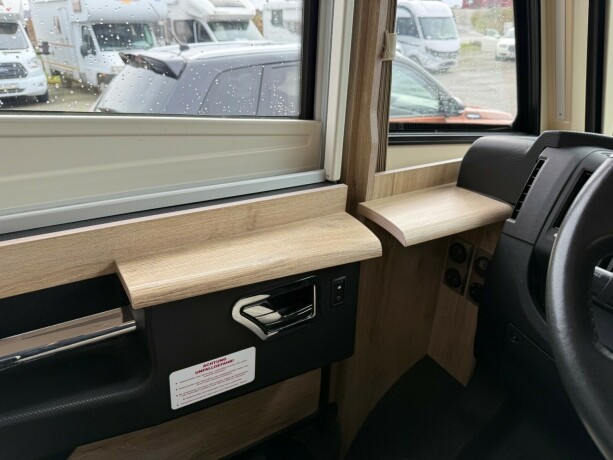eura-mobil-il-655-eb-diesel-2018-big-11