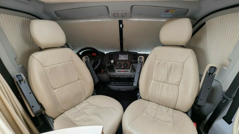 rapido-776ff-lav-seng-senkeseng-truma-6kw-eh-skinn-topputgave-fukttest-gasstest-tilstandsrapport-diesel-2011-big-26
