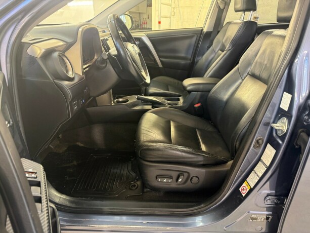 toyota-rav4-bensin-2013-big-27