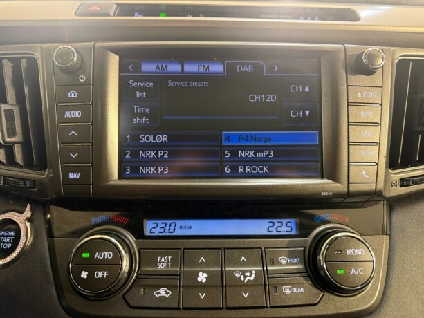 toyota-rav4-bensin-2013-big-14