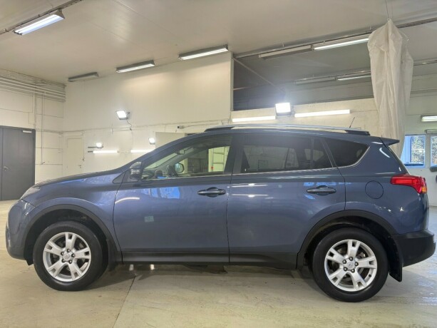 toyota-rav4-bensin-2013-big-6