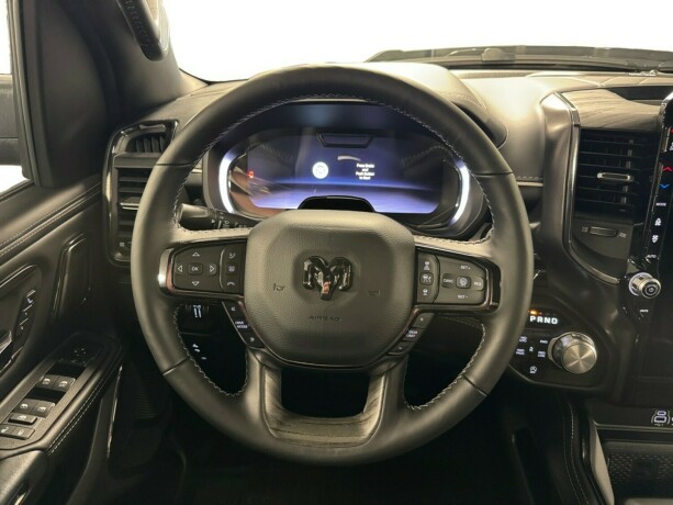 ram-1500-bensin-2026-big-10
