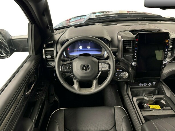 ram-1500-bensin-2026-big-9
