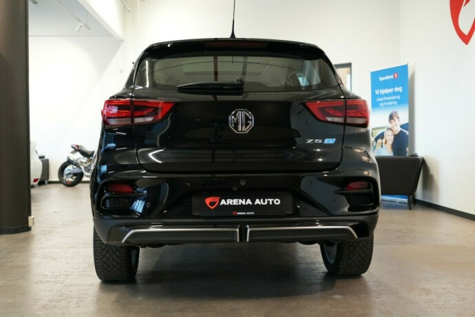 mg-zs-ev-elektrisitet-2022-big-3