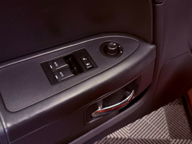 dodge-challenger-bensin-2011-big-23