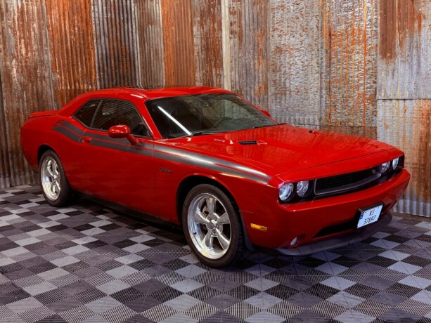 dodge-challenger-bensin-2011-big-0