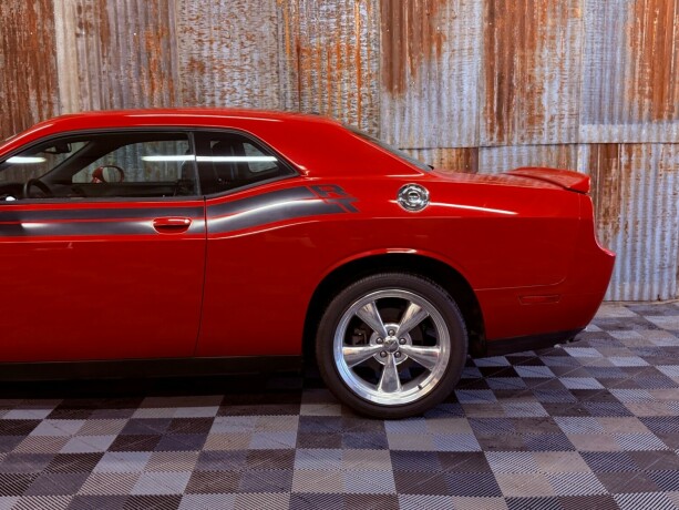 dodge-challenger-bensin-2011-big-13