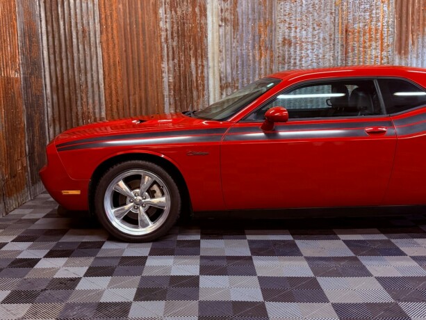 dodge-challenger-bensin-2011-big-14