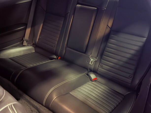 dodge-challenger-bensin-2011-big-37