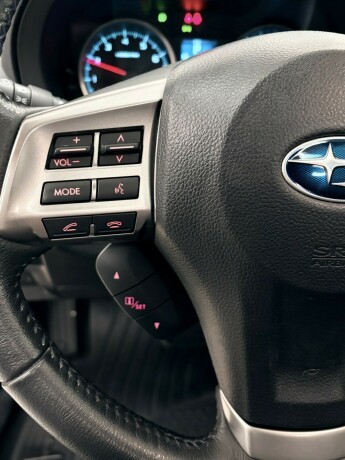 subaru-xv-bensin-2014-big-7