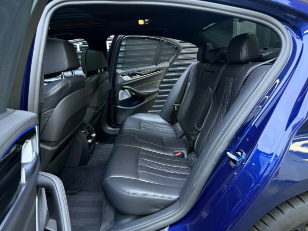 bmw-540i-bensin-2020-big-52