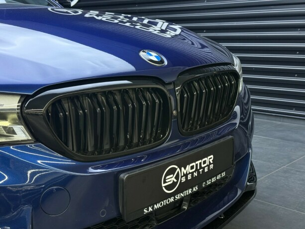 bmw-540i-bensin-2020-big-4